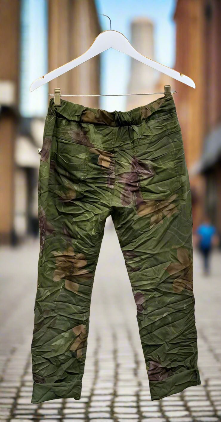 The Jardin Floral Print Crinkle Italian Joggers- Anicoletta's Boutique | Fashion Forward Luxury Women's Clothing