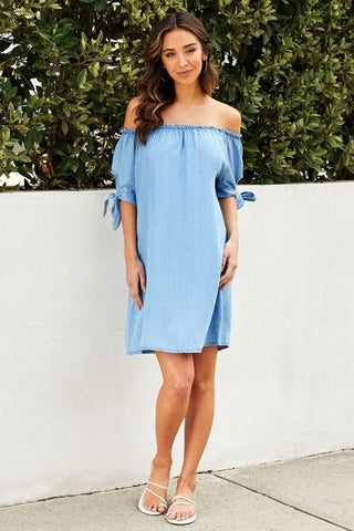 The Stephanie Chambray Flowey Dress- Anicoletta's Boutique | Fashion Forward Luxury Women's Clothing