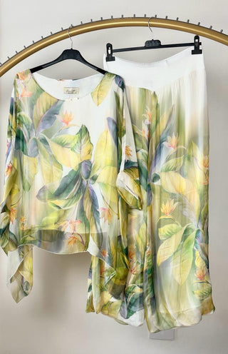 The Tropical Leaves Blouse and Pant Set- Anicoletta's Boutique | Fashion Forward Luxury Women's Clothing