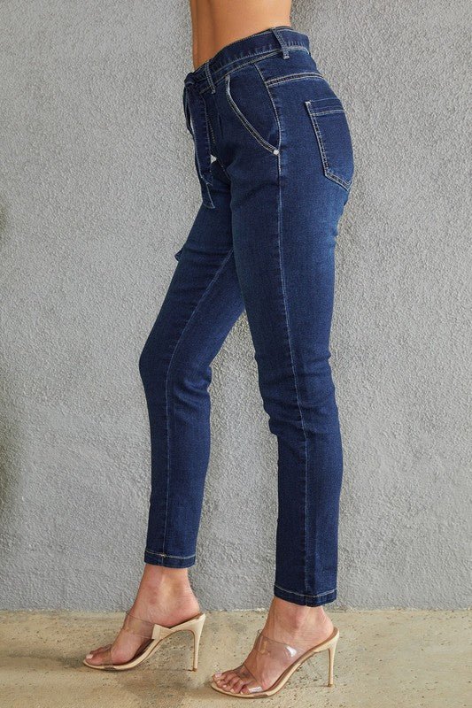 The Venti6 Denim Cargo Pants- Anicoletta's Boutique | Fashion Forward Luxury Women's Clothing