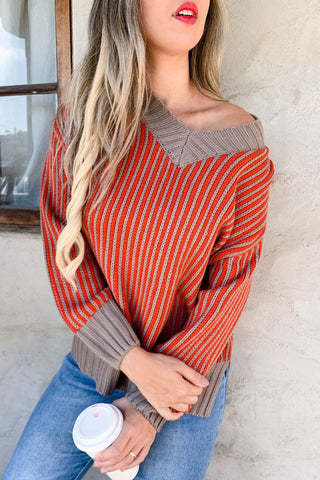 The Anicoletta's Two-Tone V Neck Pullover Sweater- Anicoletta's Boutique | Fashion Forward Luxury Women's Clothing